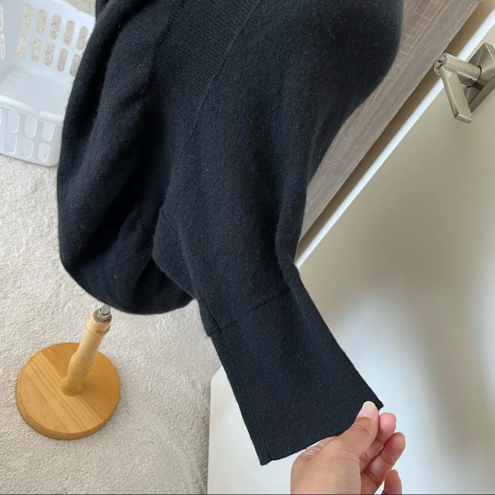 Neiman Marcus Cashmere Cardigan